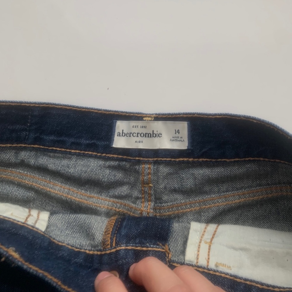 High Rise Denim Shorts - Picture 4 of 4